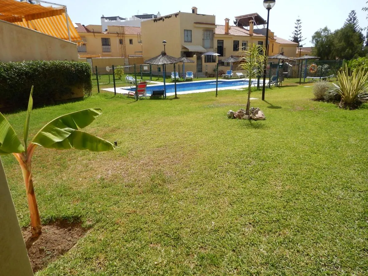Family Friendly Patio And Poolview Apartment Torremolinos 0*,