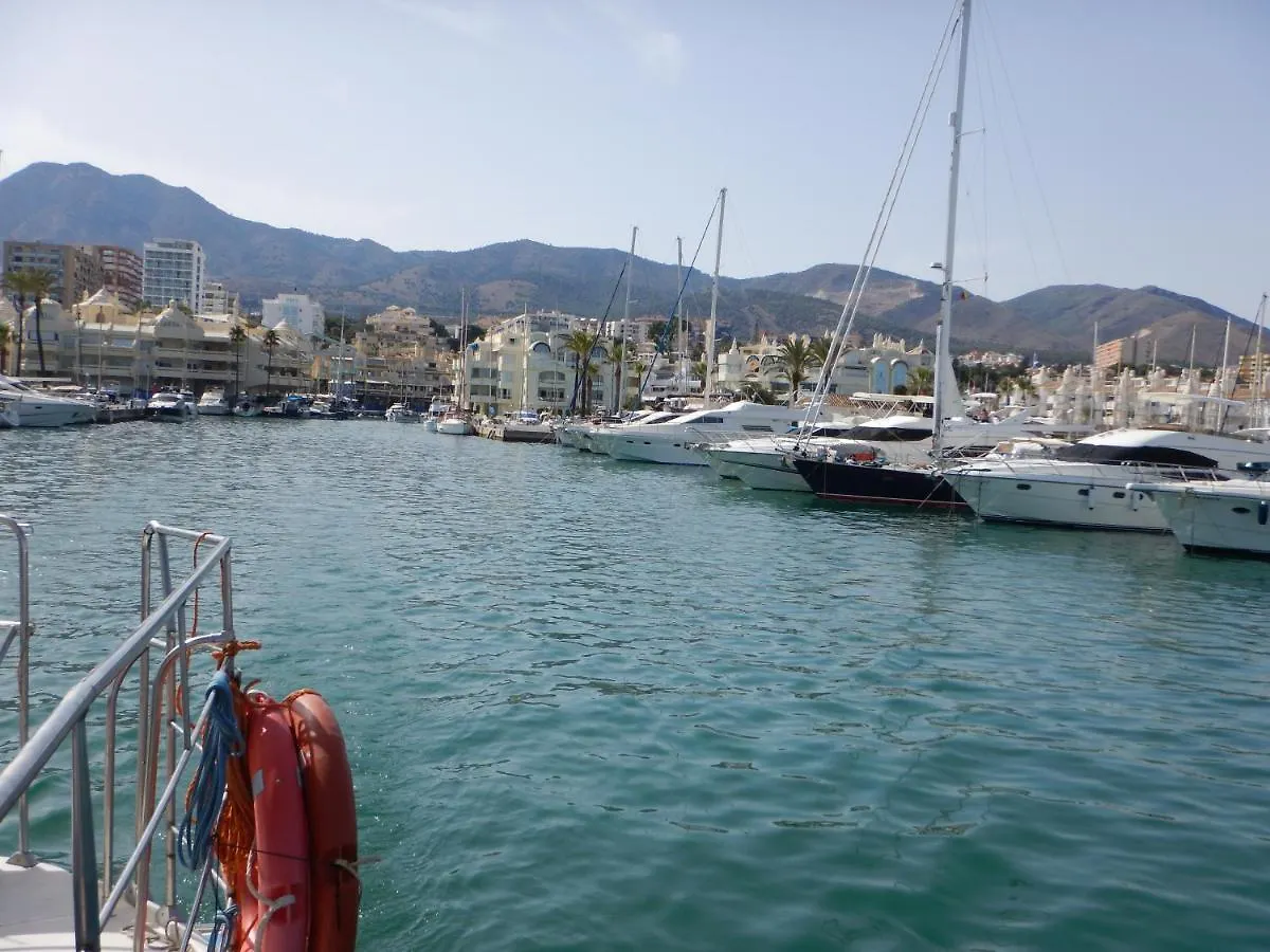 Family Friendly Patio And Poolview Apartment Torremolinos